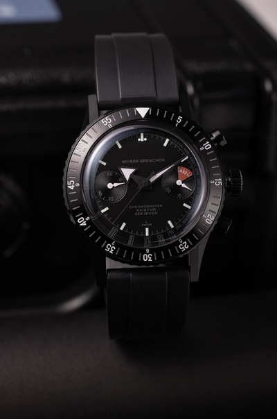 CHRONOMASTER FULL BLACK