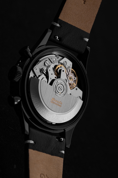 CHRONOMASTER COMPLET NOIR