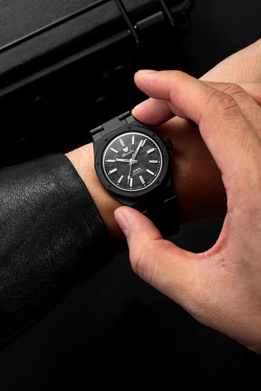 F77 BLACK CERAMIC METEORITE MK1 – Nivada Grenchen