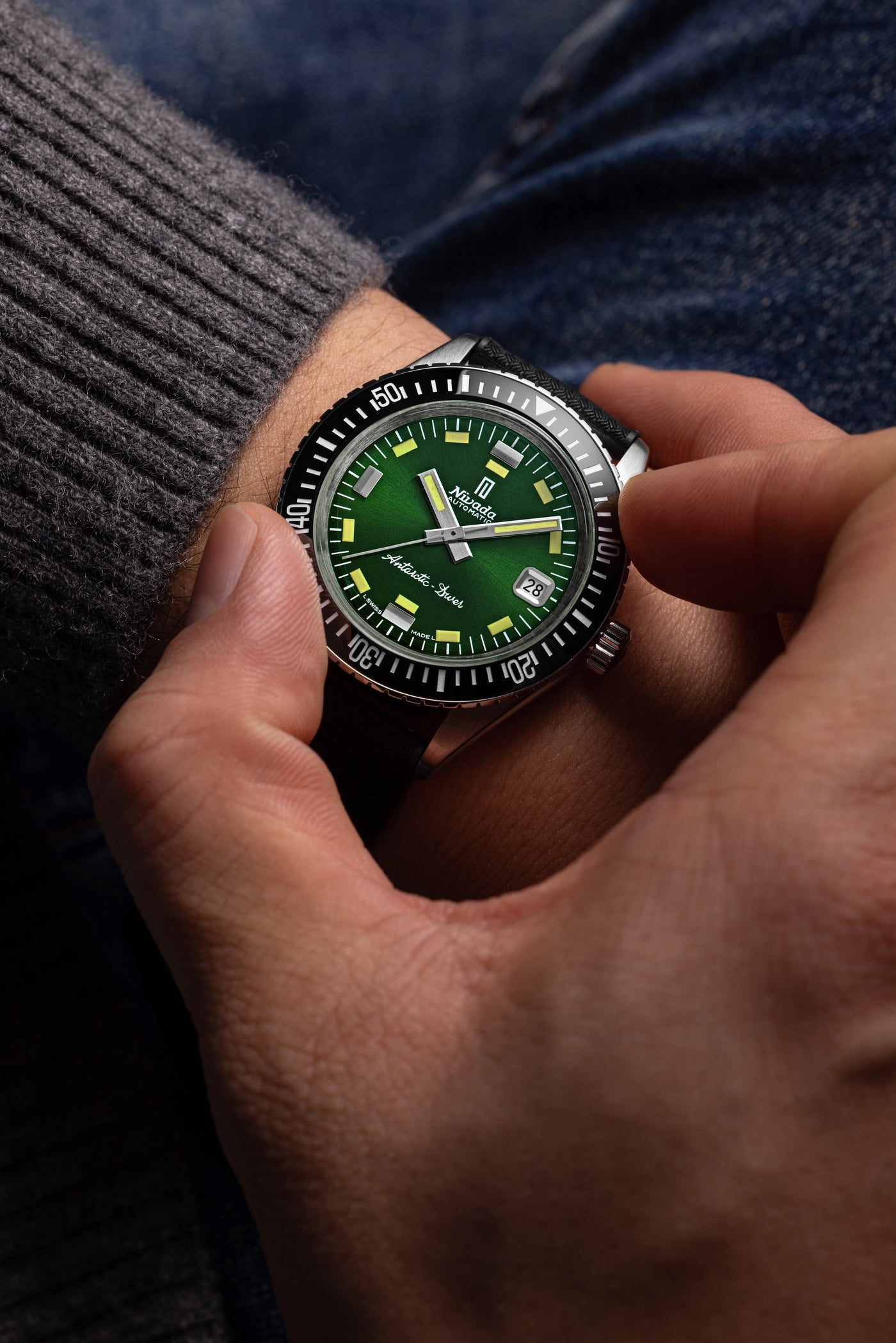 Antarctic Diver Green