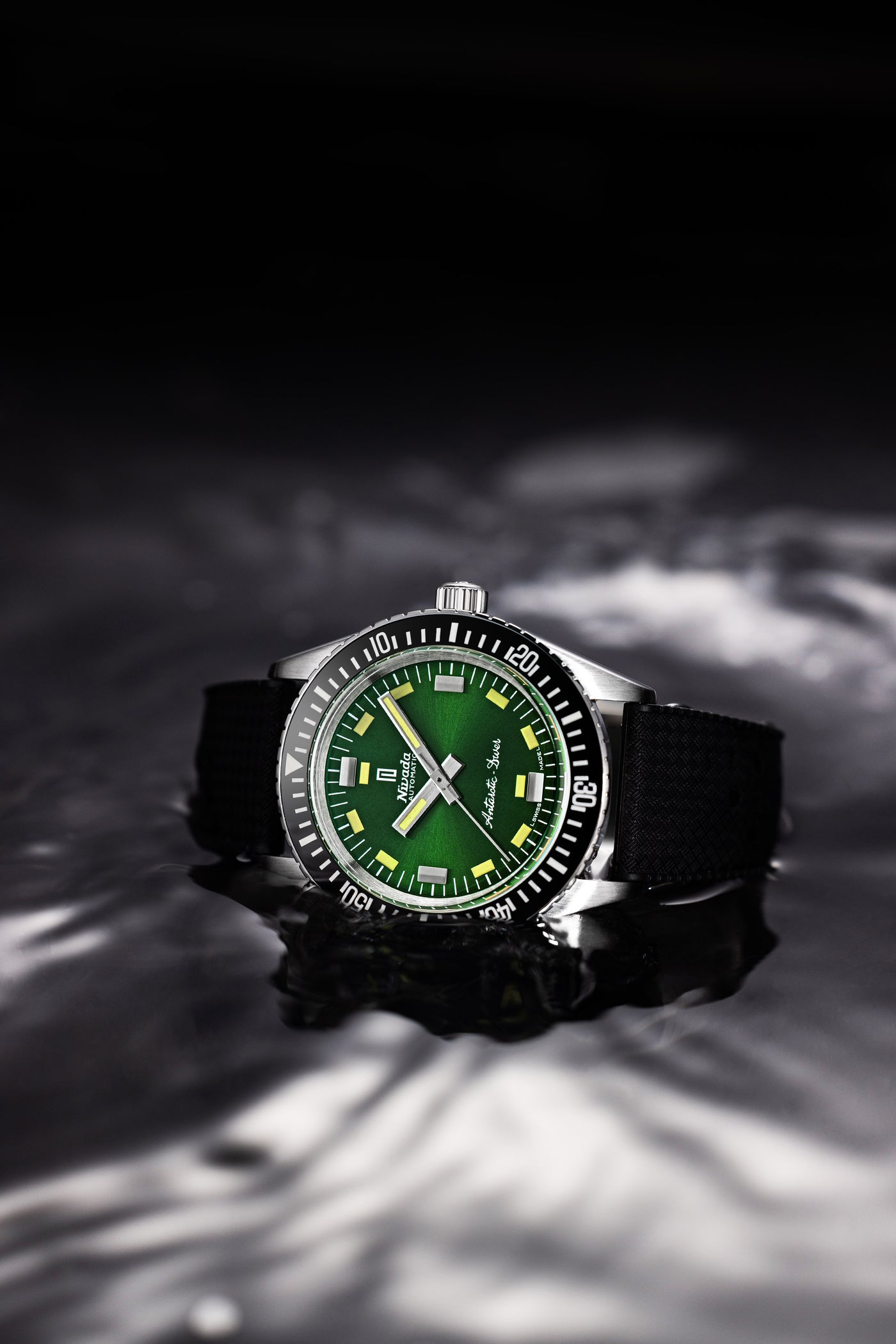 Antarctic Diver Green