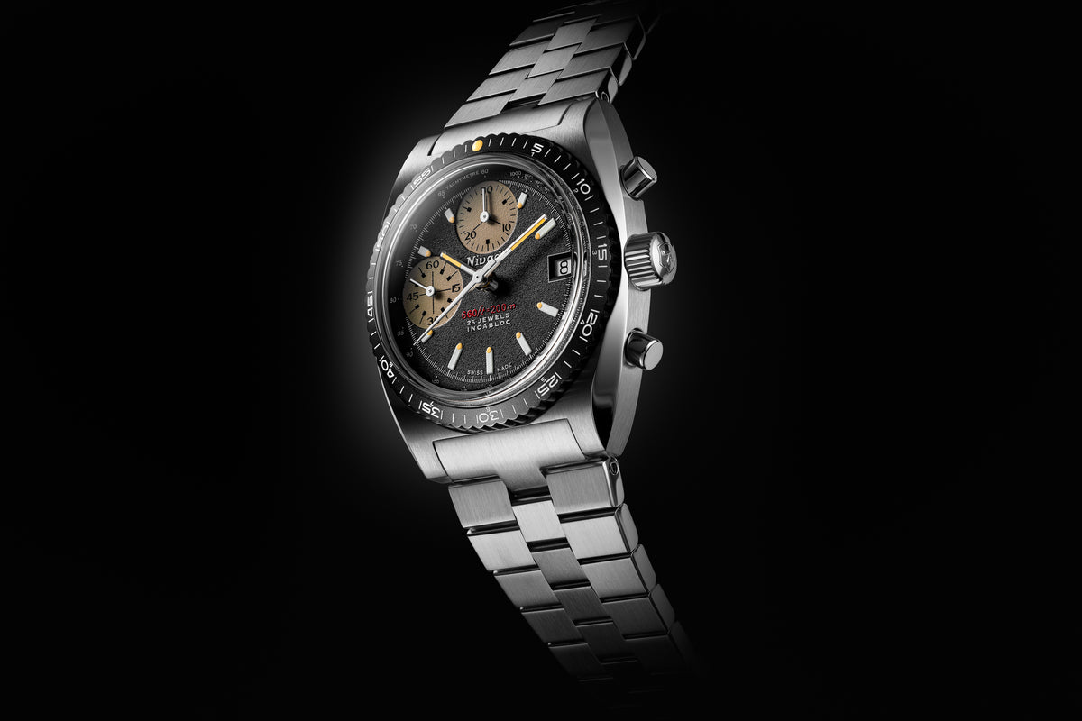 Chronosport chronograph on a steel bracelet, side view