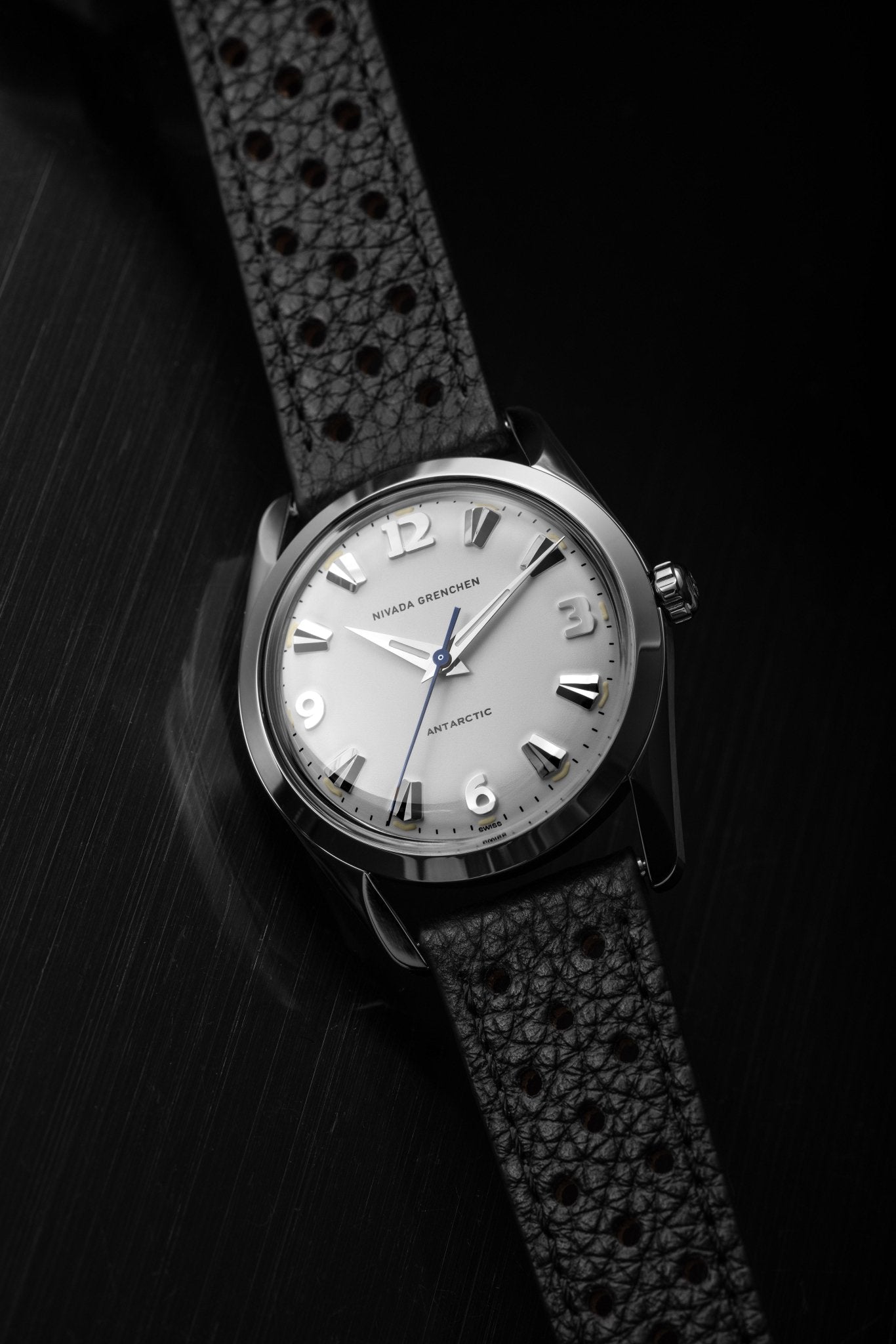 Antarctic 35mm - WHITE LUMINOVA - Nivada Grenchen