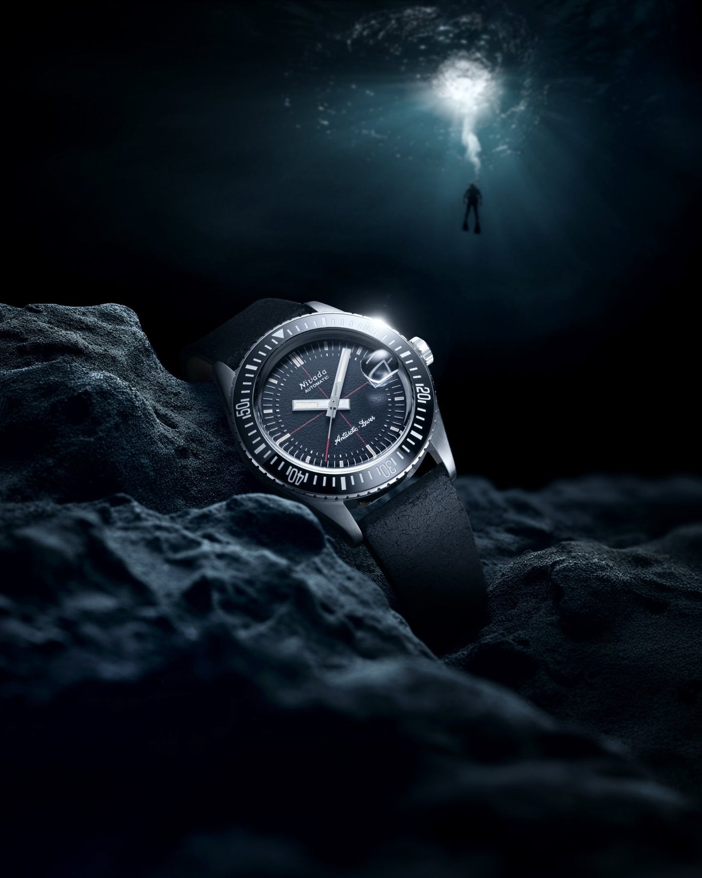 ANTARCTIC DIVER - Nivada Grenchen
