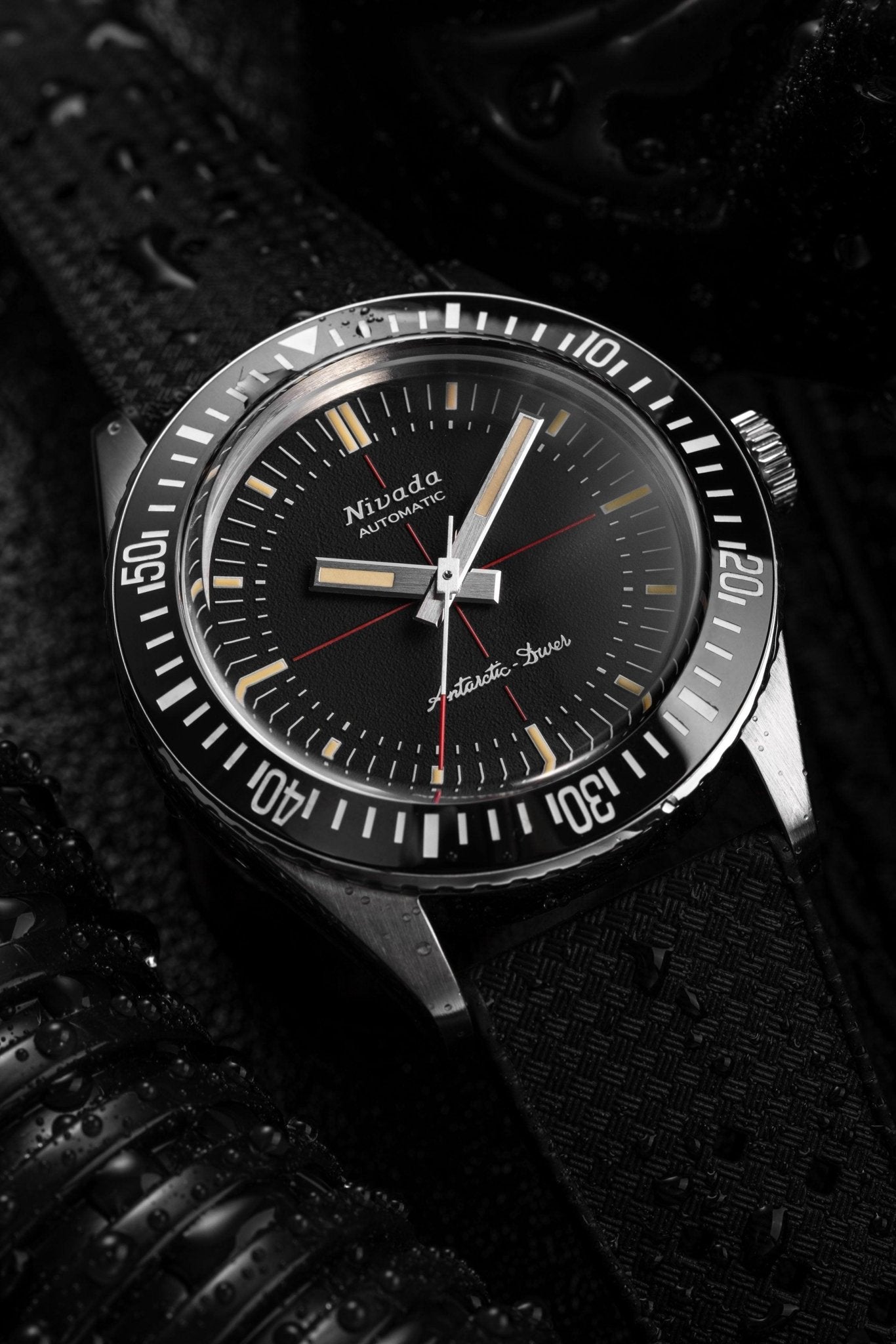 Antarctic Diver - Nivada Grenchen