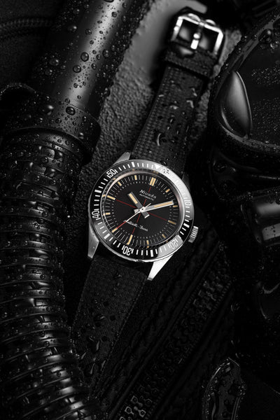 Antarctic Diver - Nivada Grenchen