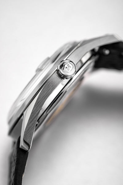 Antarctic Spider Silver 35mm - Nivada Grenchen