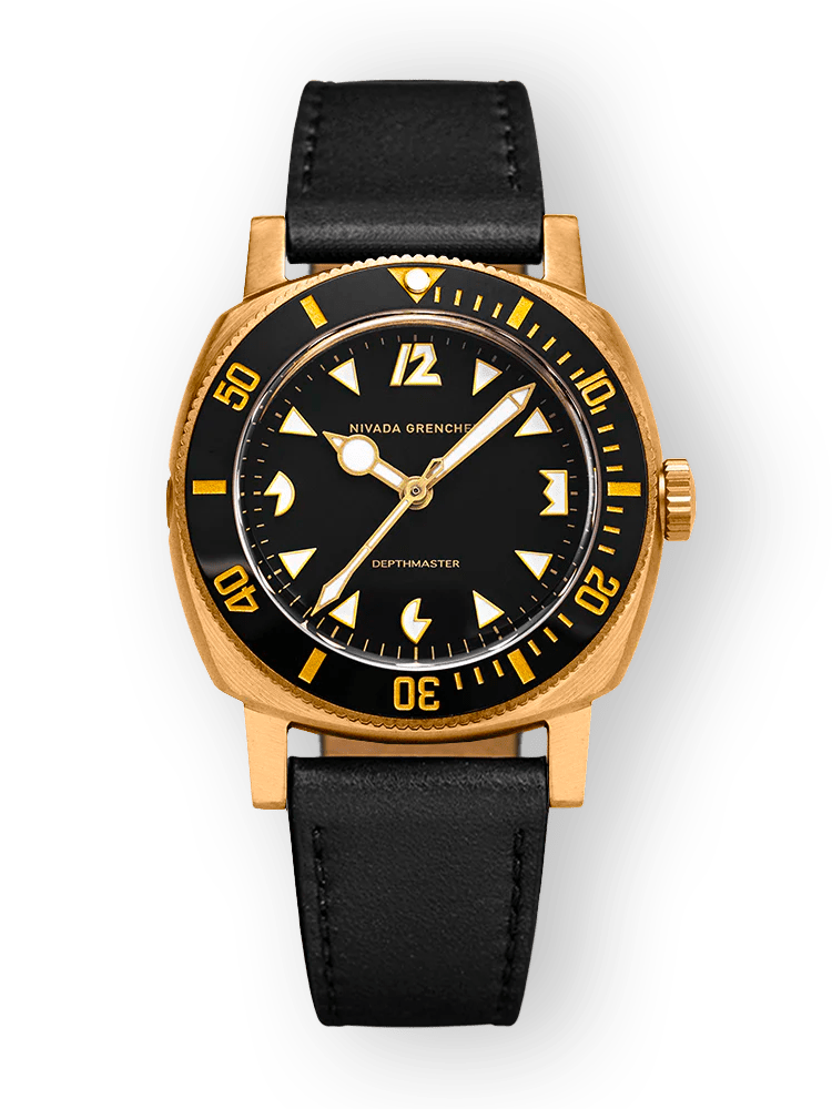 Montre de plongée Depthmaster Bronze vue de face, bracelet en cuir noir