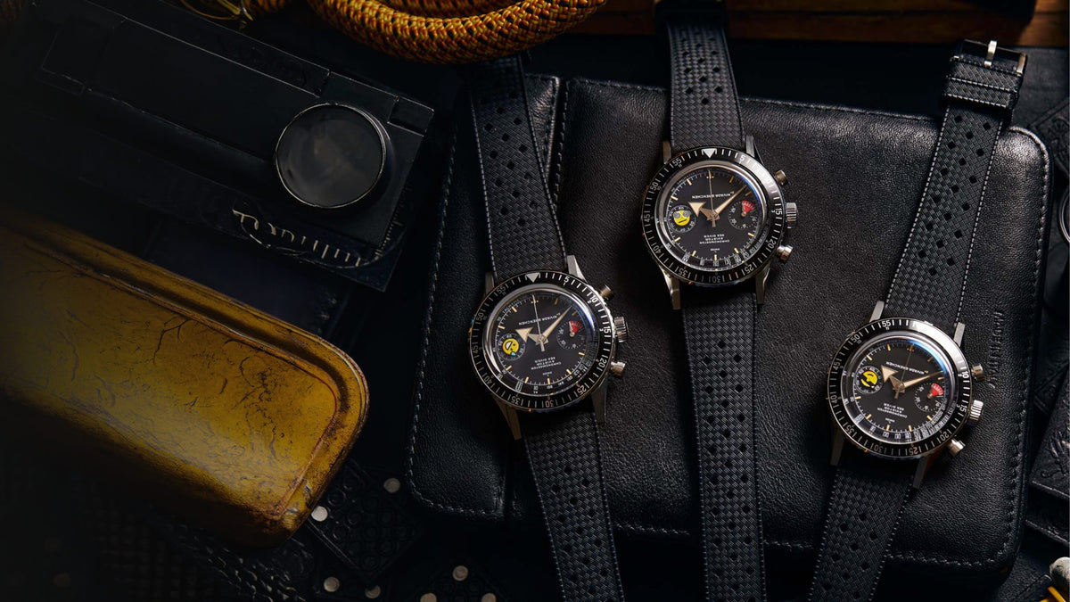 Trois montres sur bracelets en cuir
