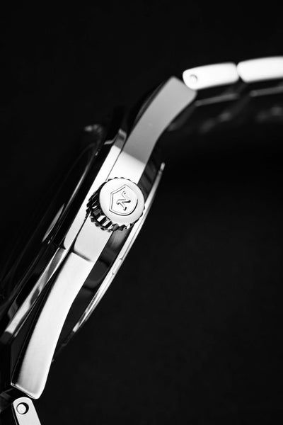 F77 STAINLESS STEEL DARK BLUE AVENTURINE - Nivada Grenchen