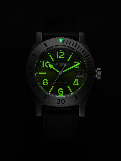 NUMERALS DATE - DEPTHMASTER GREEN - Nivada Grenchen