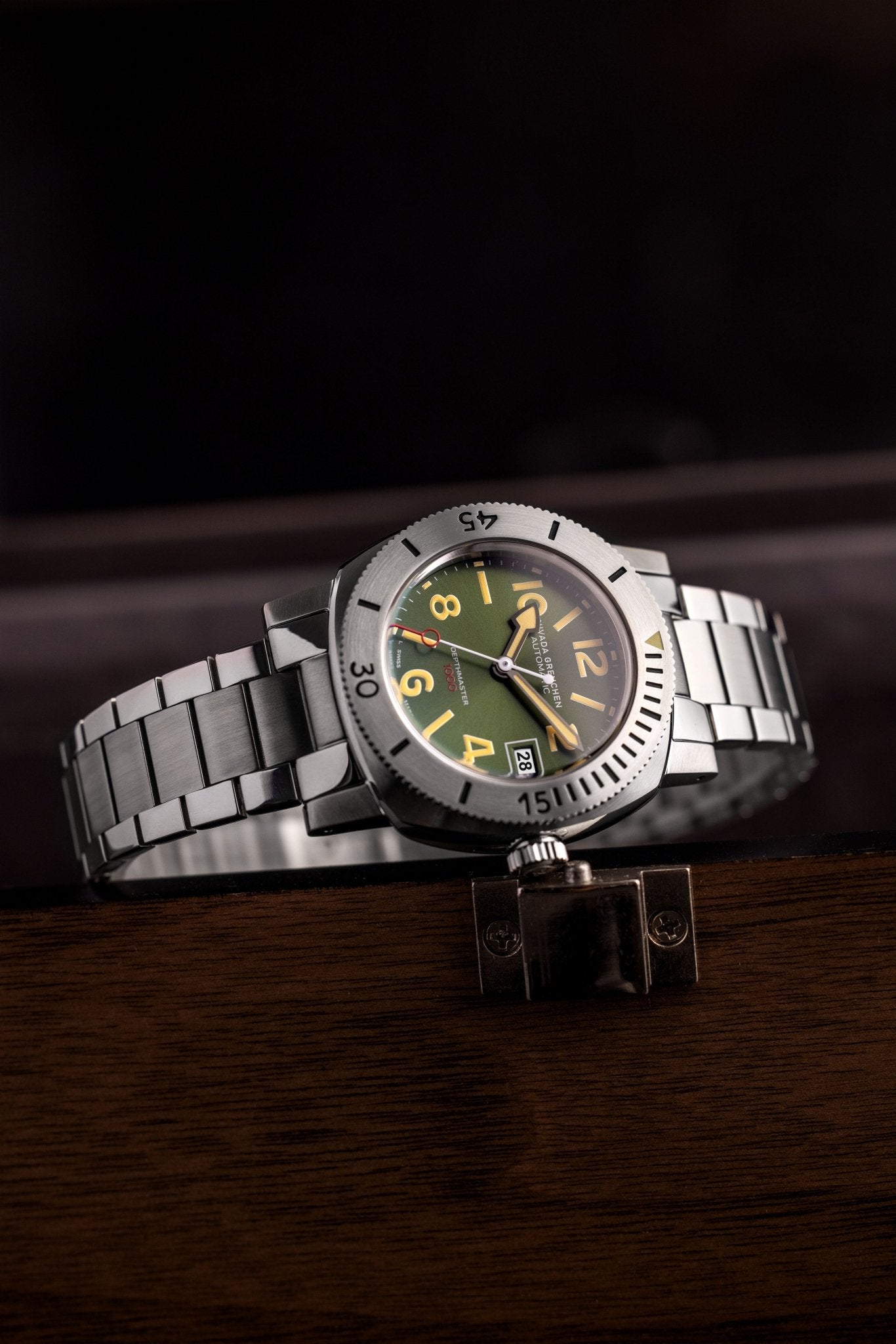 Chiffres Date - Depthmaster Vert - Nivada Grenchen