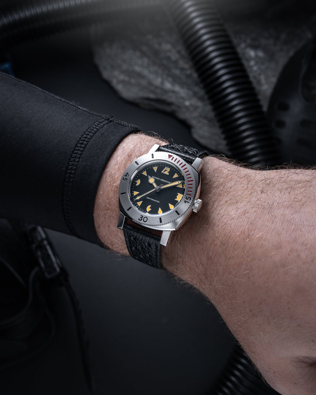 PACMAN DEPTHMASTER 42mm – Nivada Grenchen