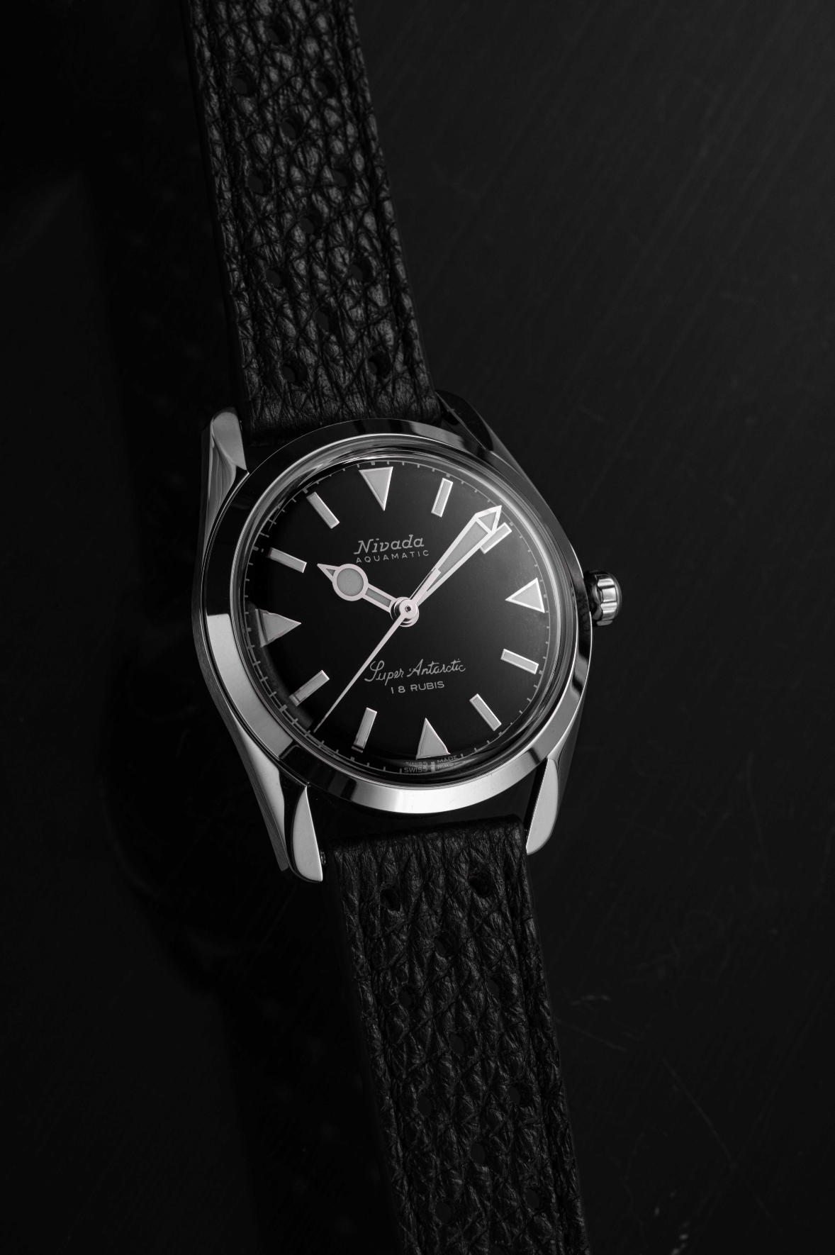 Super Antarctic 35mm - Black White Luminova - Nivada Grenchen