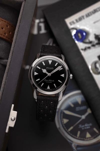 Super Antarctic 35mm - Black White Luminova - Nivada Grenchen